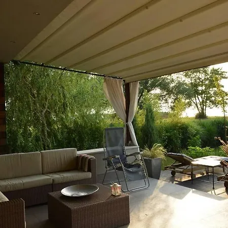 Willa Luxury Lakefront With Private Pier & Jacuzzi *