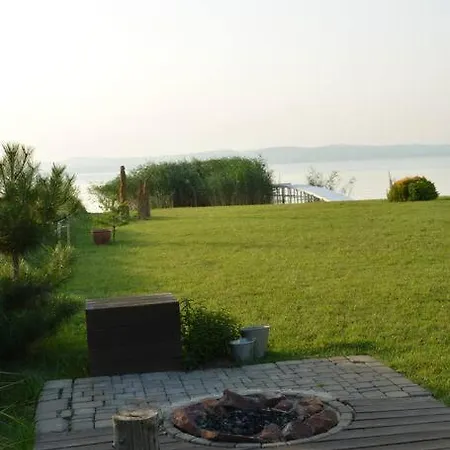 Luxury Lakefront With Private Pier & Jacuzzi * Balatonoszod